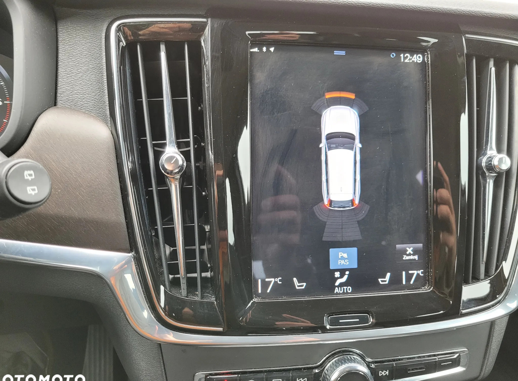 Volvo V90 Cross Country cena 129900 przebieg: 182000, rok produkcji 2020 z Zdzieszowice małe 704